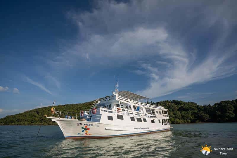 เรือคูน ดำน้ำลึก Koon Diving